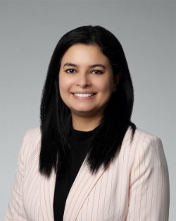 Headshot Image for Roshni Grover